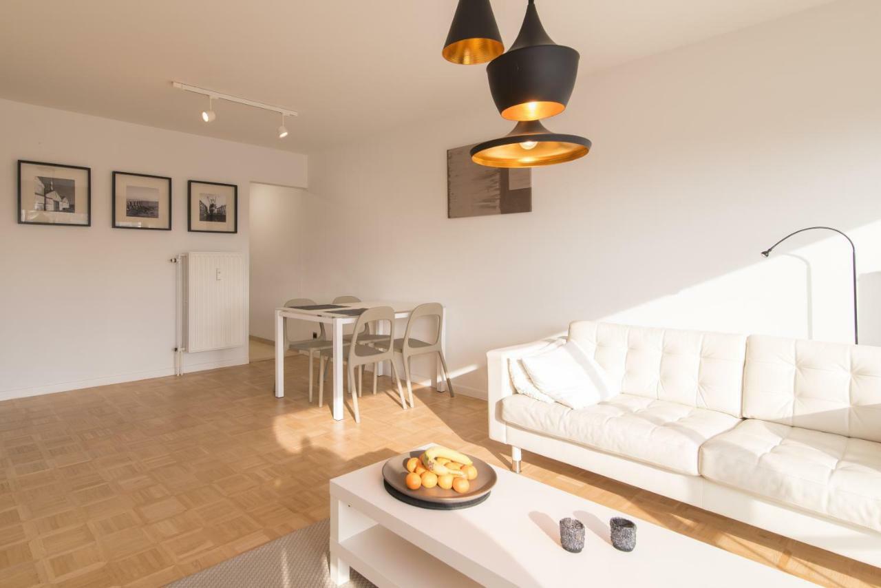 Studio Juan Les Pins Apartment ออสเทนด์ ภายนอก รูปภาพ