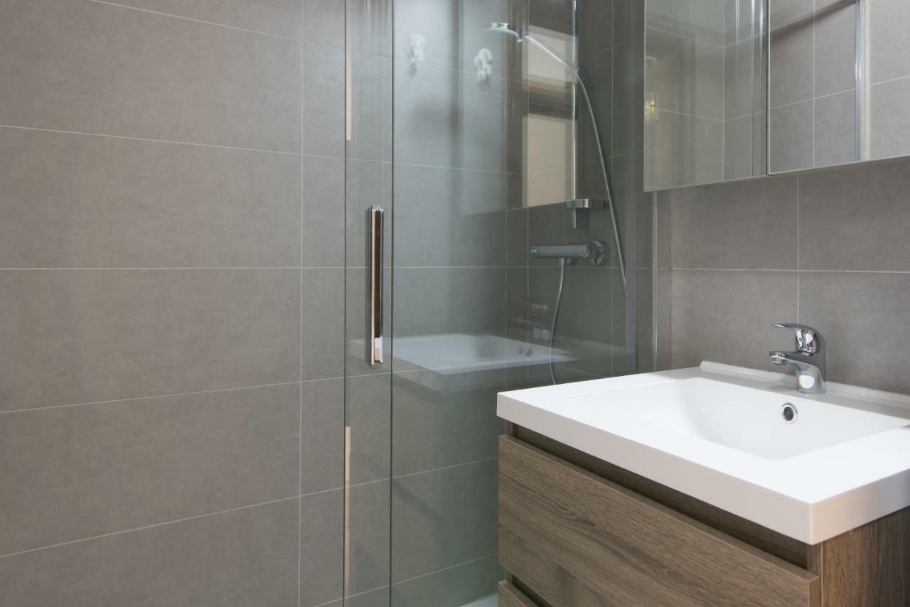 Studio Juan Les Pins Apartment ออสเทนด์ ภายนอก รูปภาพ